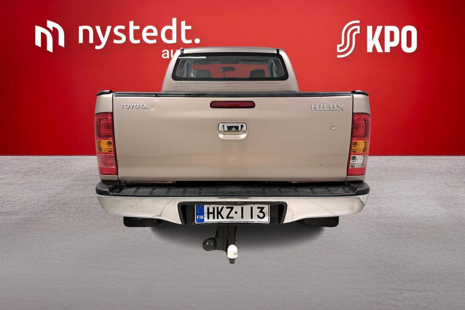 Toyota Hilux vaihtoauto
