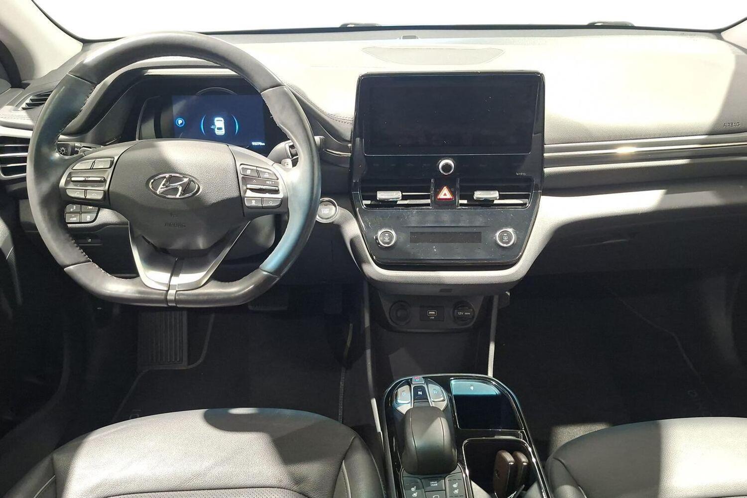 Hyundai IONIQ electric vaihtoauto