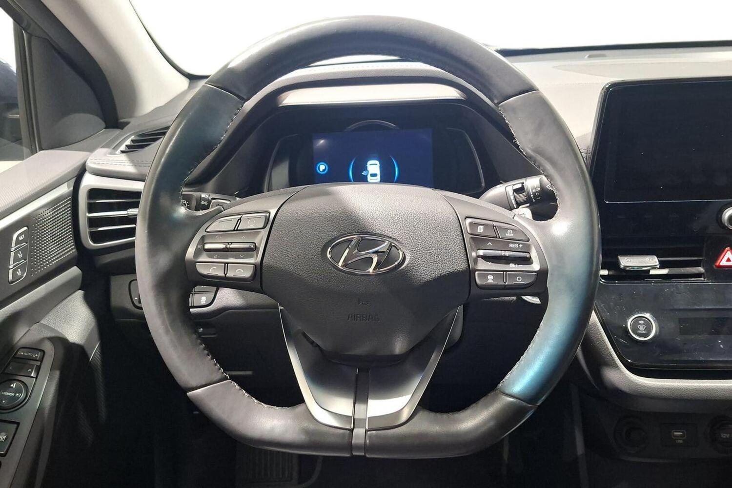 Hyundai IONIQ electric vaihtoauto