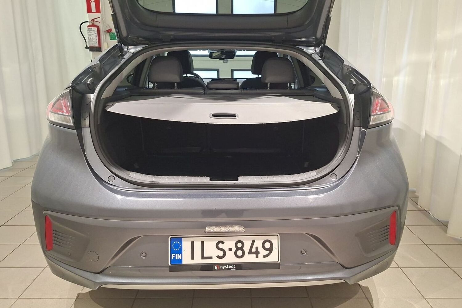 Hyundai IONIQ electric vaihtoauto