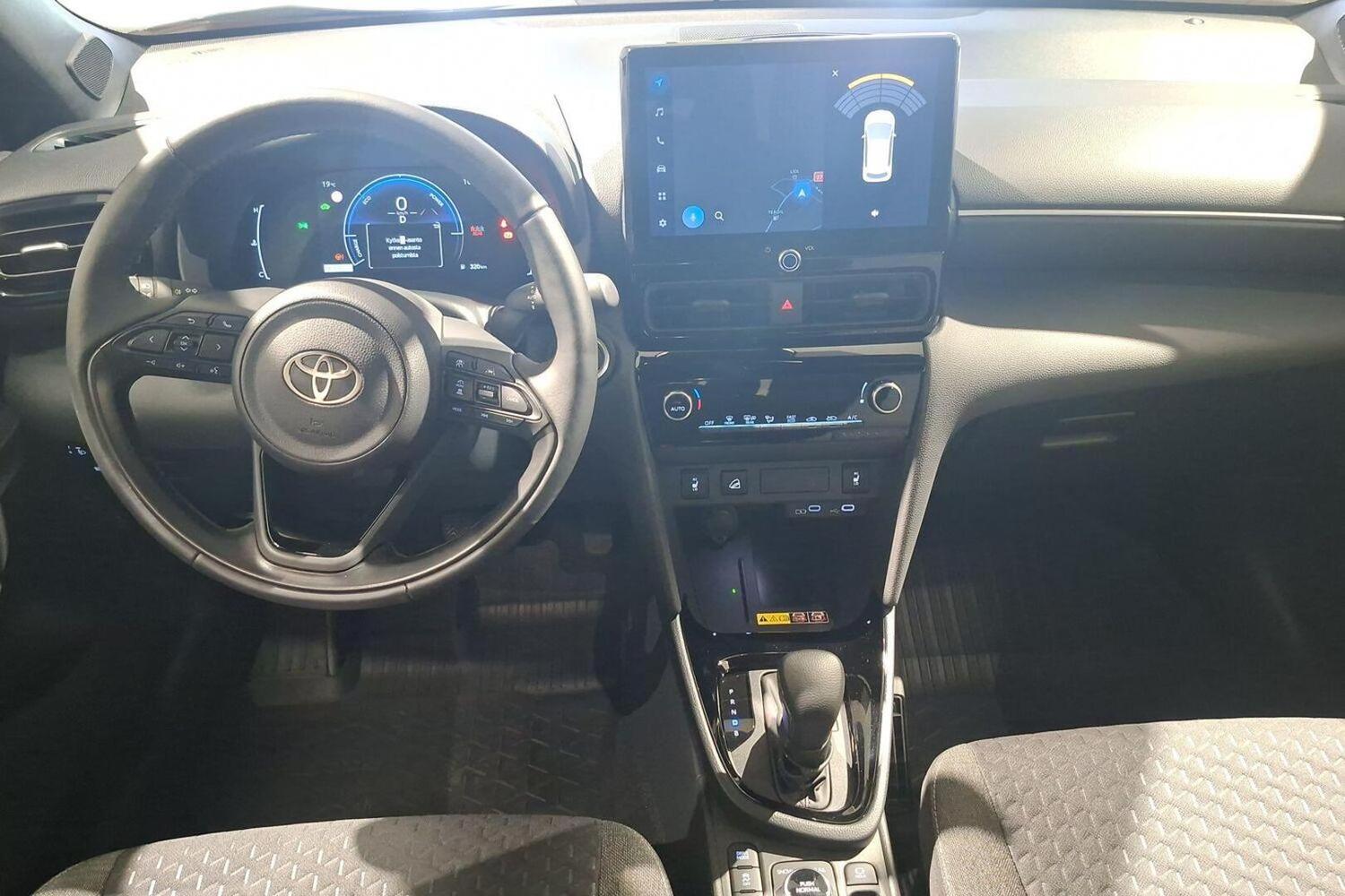 Toyota Yaris Cross vaihtoauto