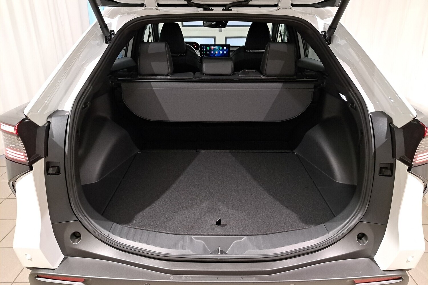 Toyota bZ4X vaihtoauto