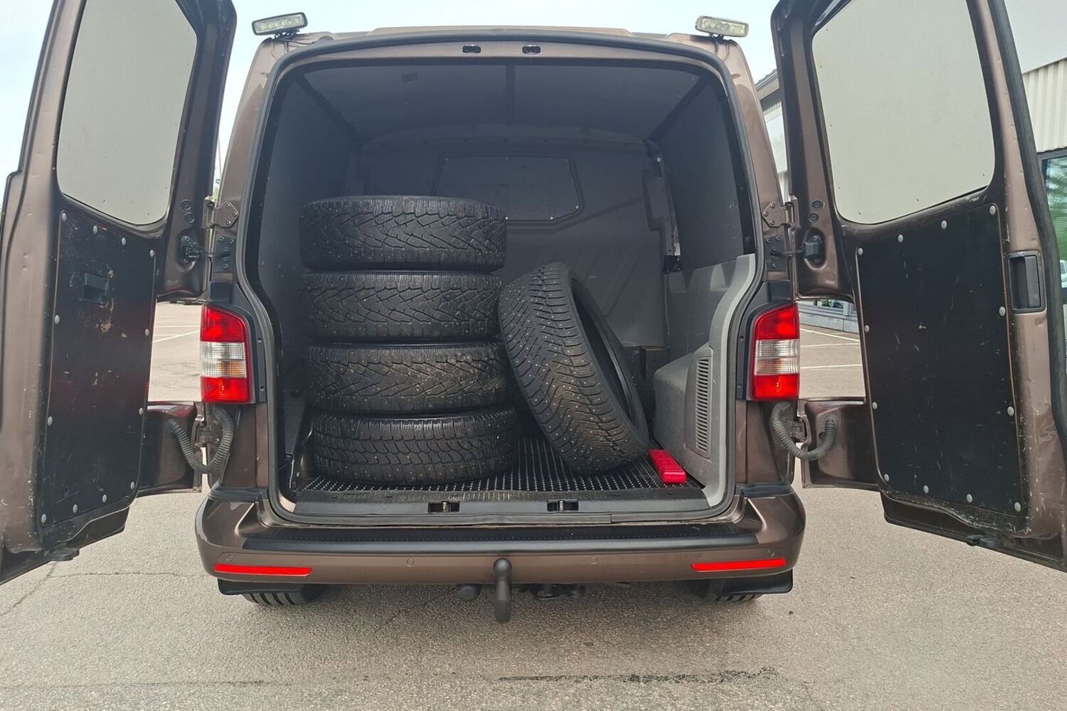 Volkswagen Transporter vaihtoauto
