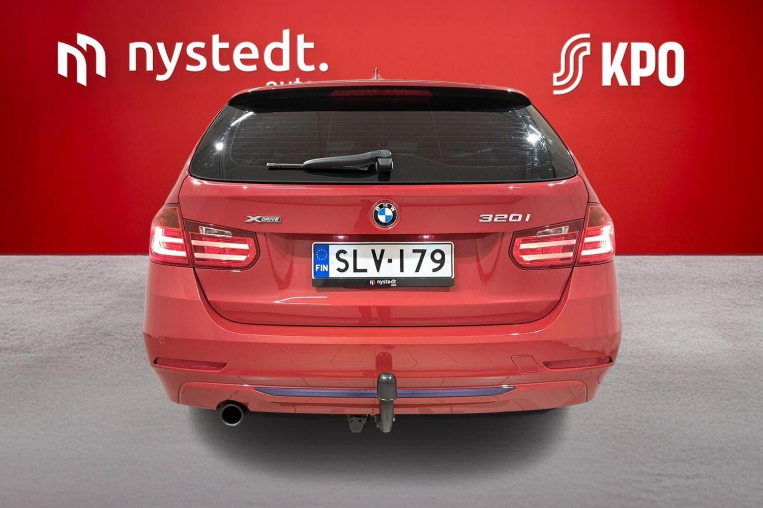 BMW 320 vaihtoauto