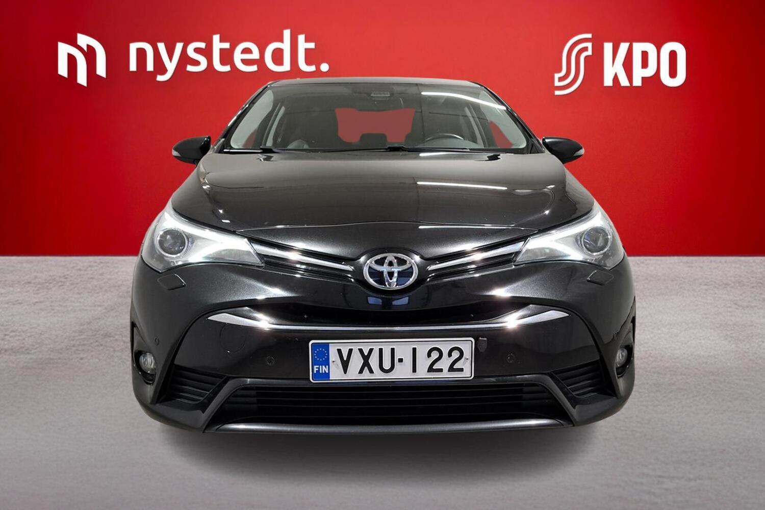 Toyota Avensis vaihtoauto