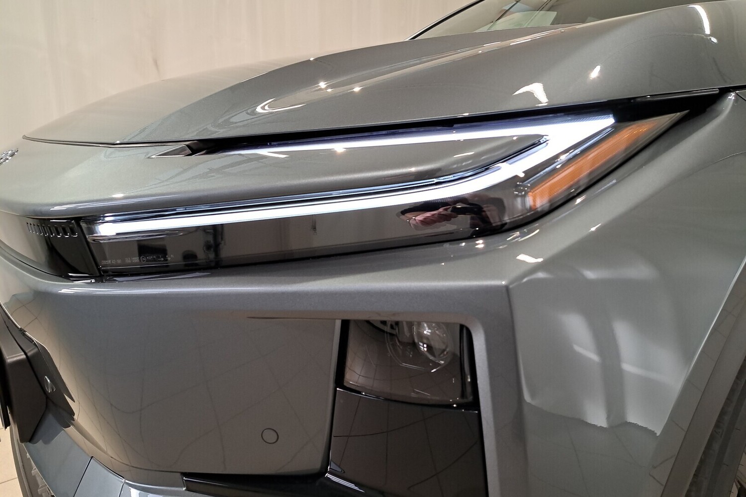 Toyota C-HR+ vaihtoauto