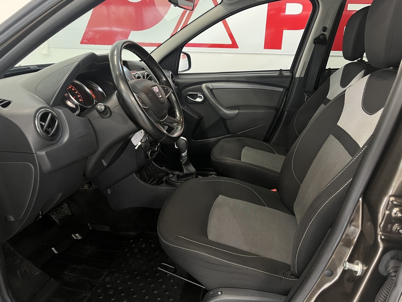 Dacia Duster vaihtoauto