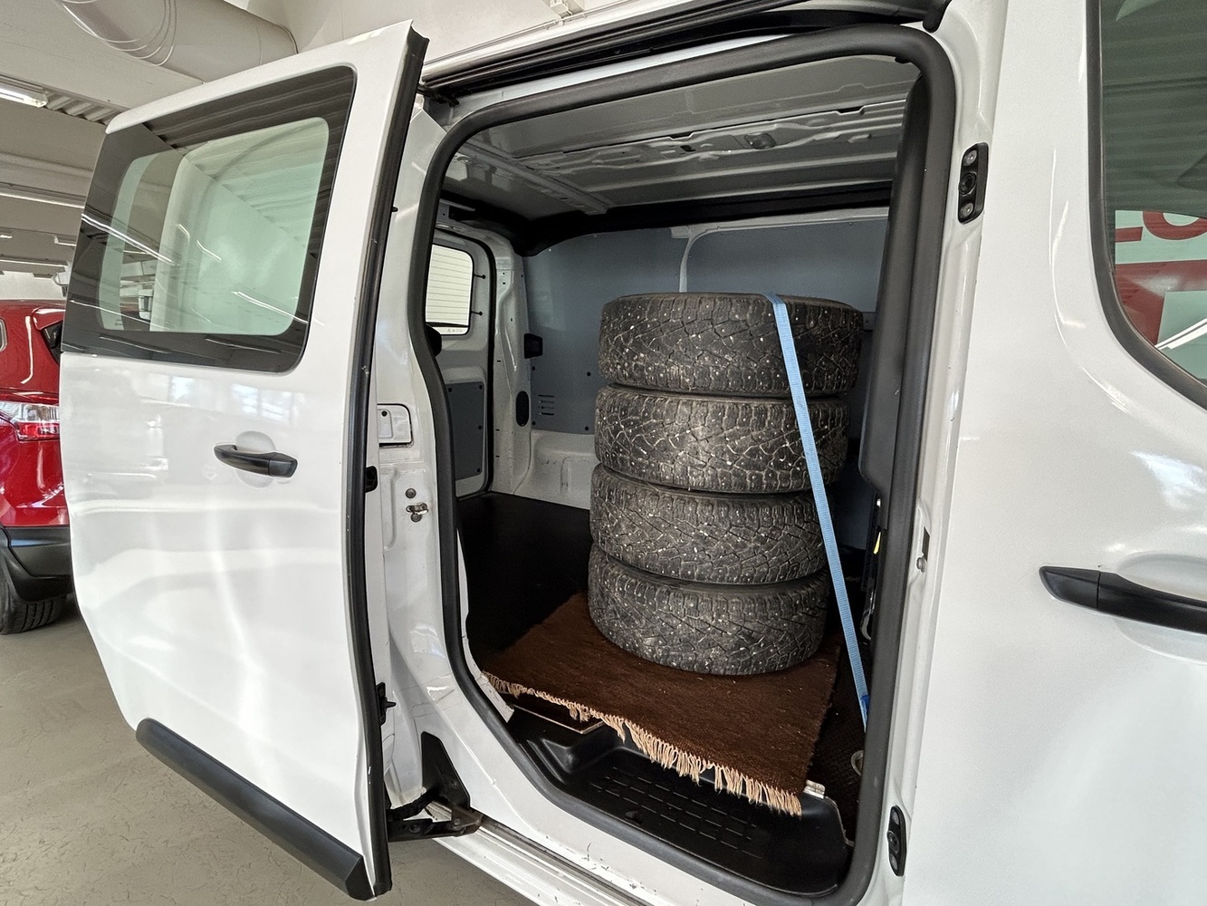 Toyota Proace vaihtoauto