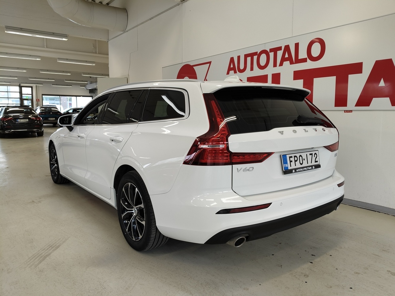 Volvo V60 vaihtoauto