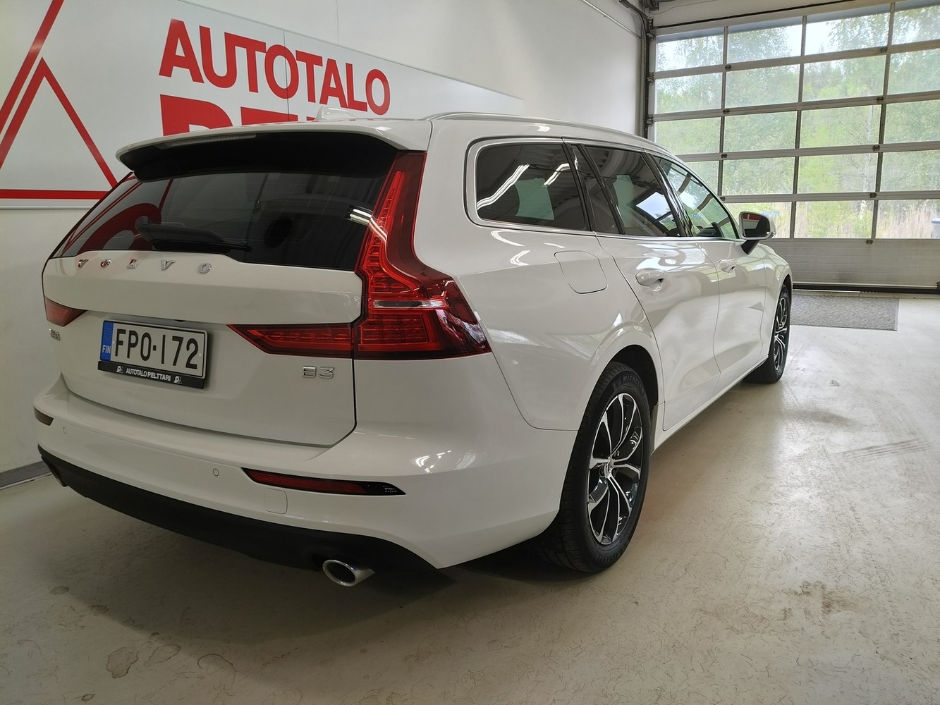 Volvo V60 vaihtoauto