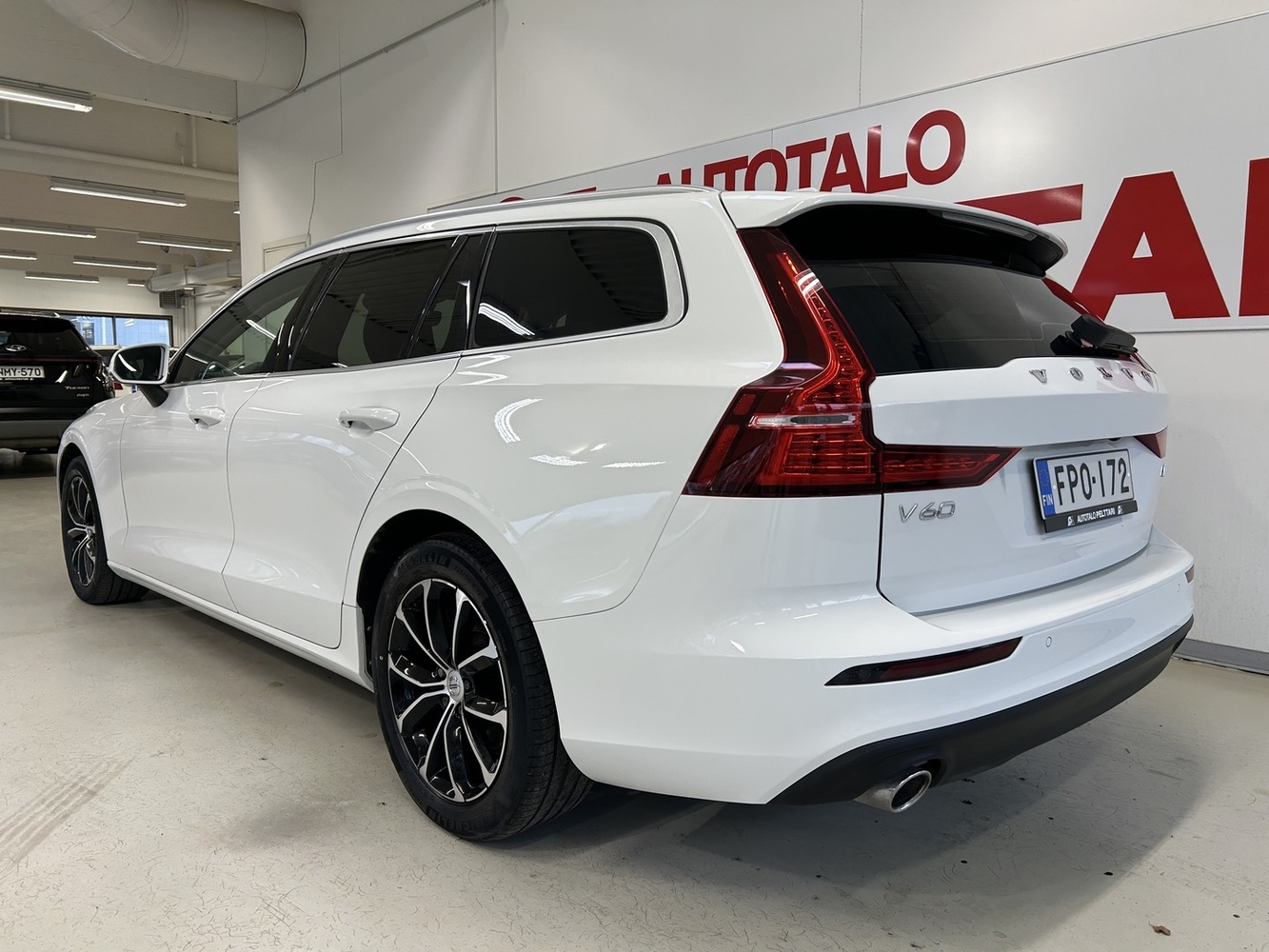 Volvo V60 vaihtoauto