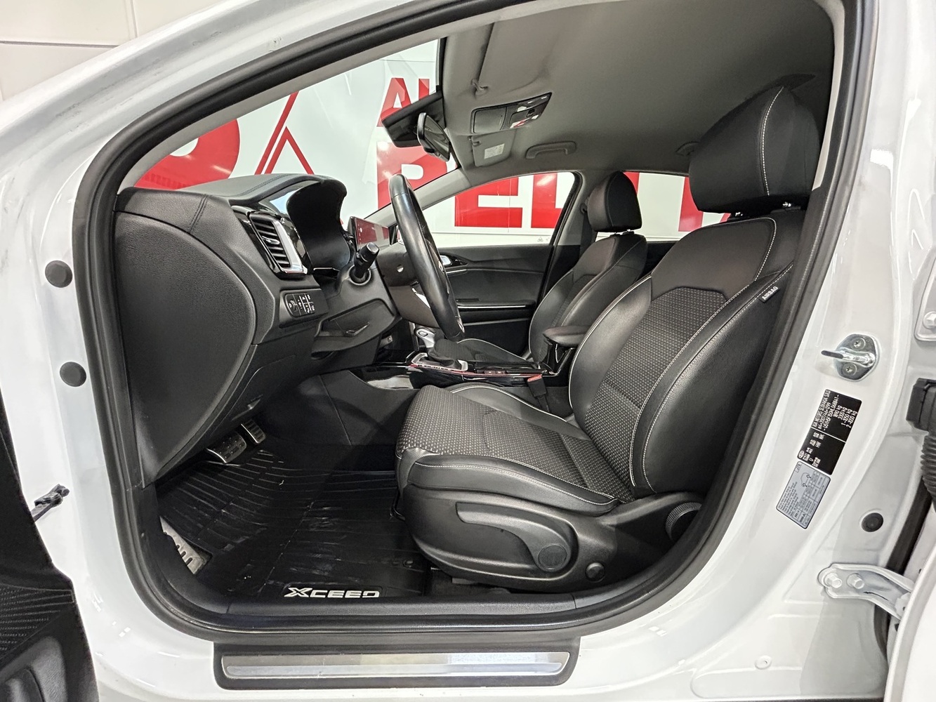 Kia XCeed vaihtoauto