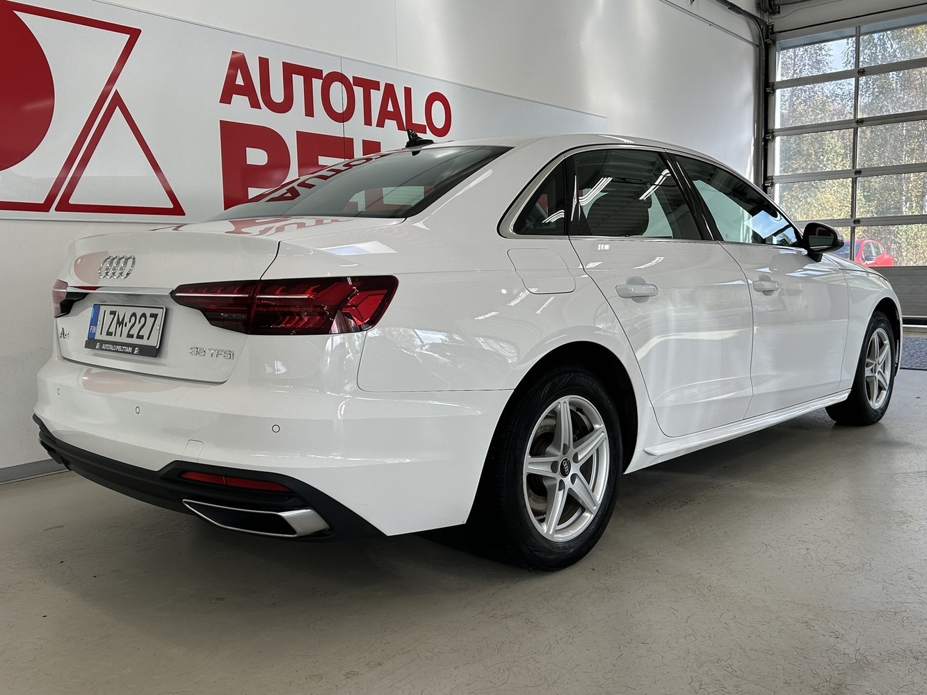 Audi A4 vaihtoauto