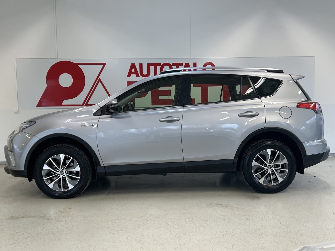 Toyota RAV4 vaihtoauto