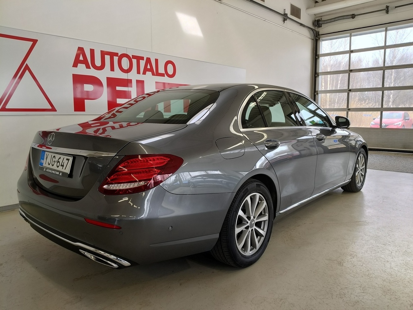 Mercedes-Benz E vaihtoauto