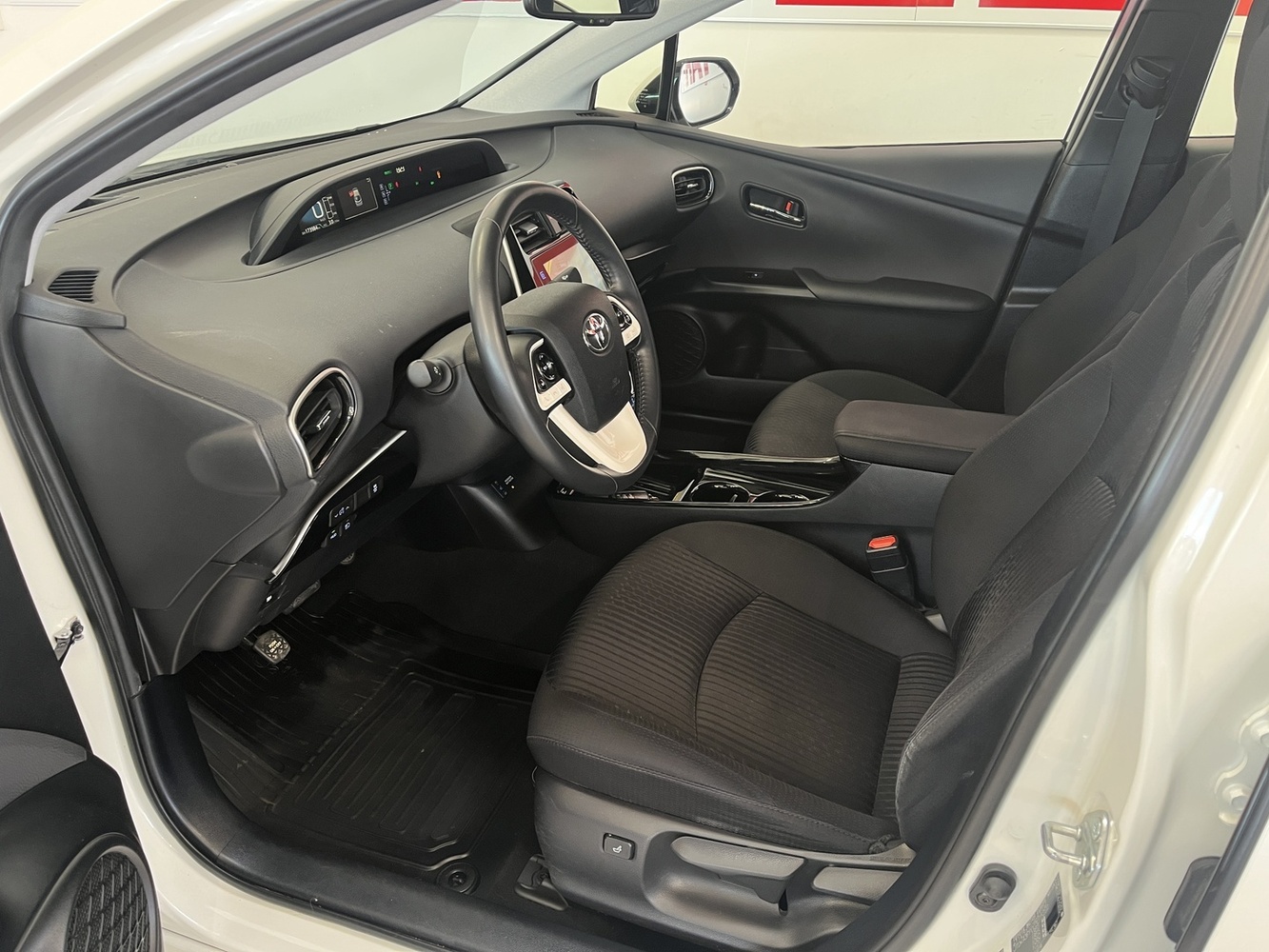 Toyota Prius vaihtoauto