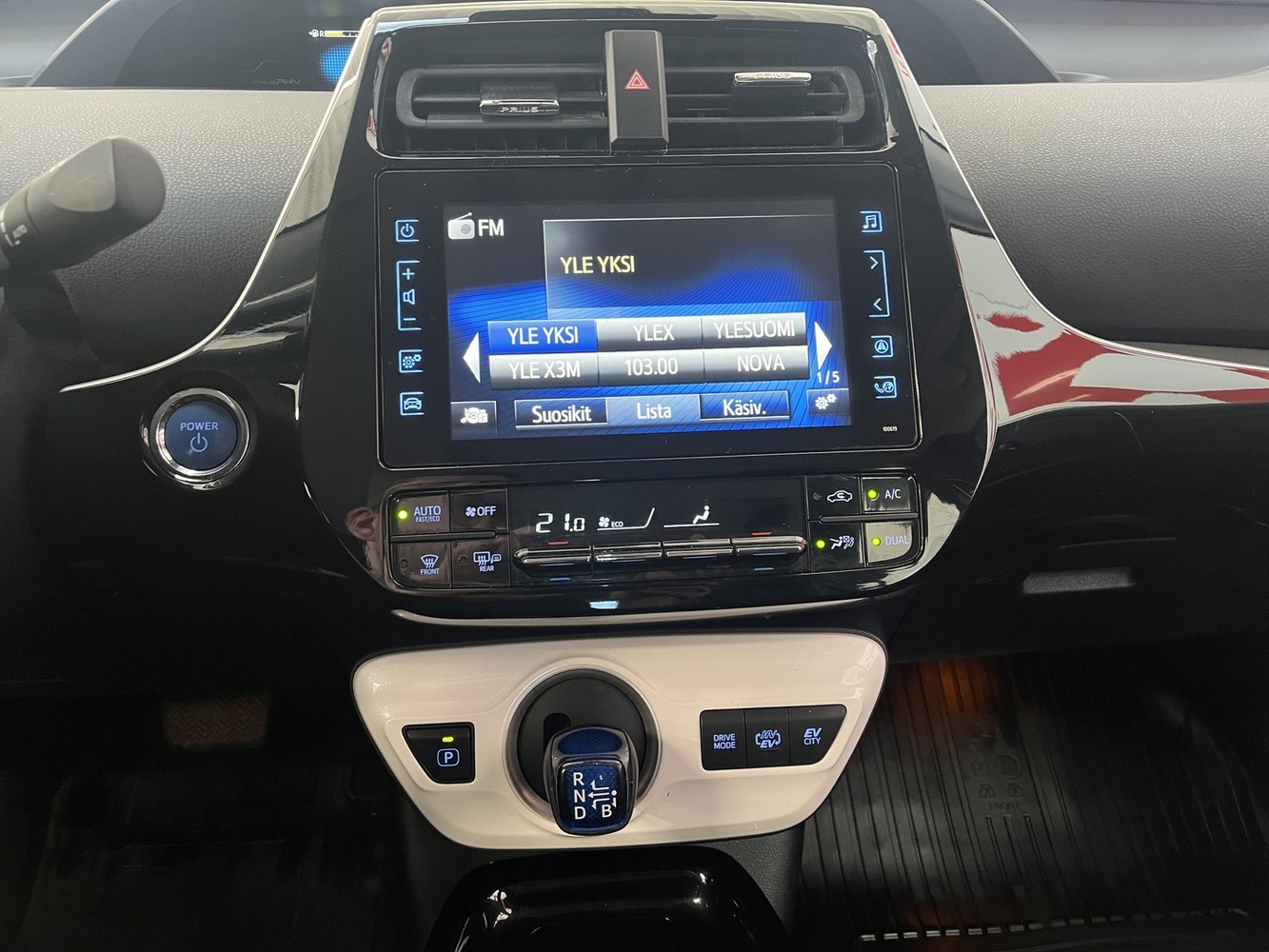 Toyota Prius vaihtoauto