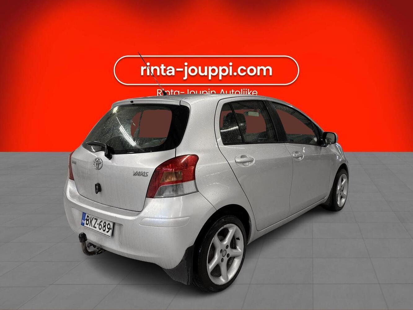 Toyota Yaris vaihtoauto