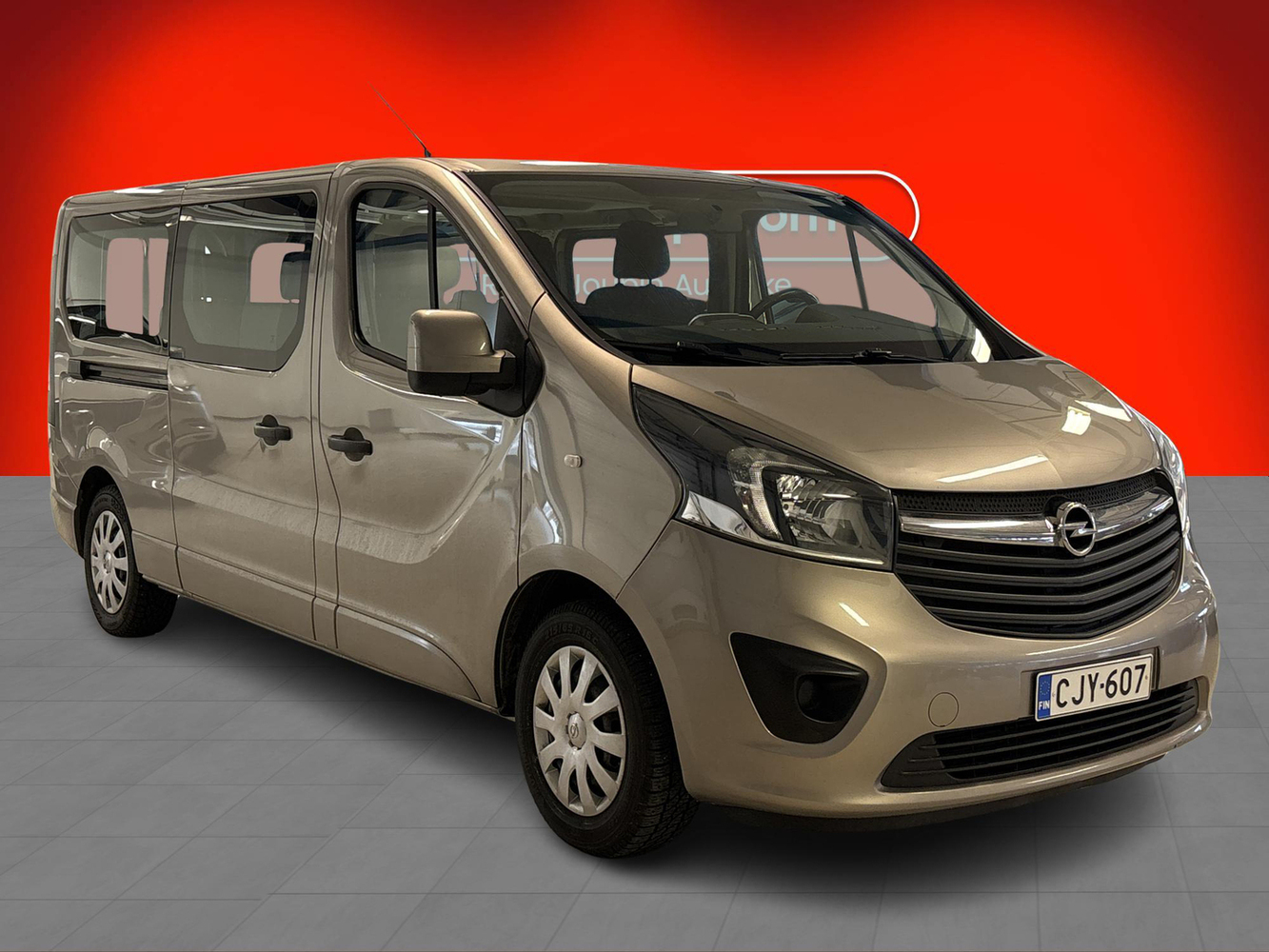 Opel Vivaro vaihtoauto