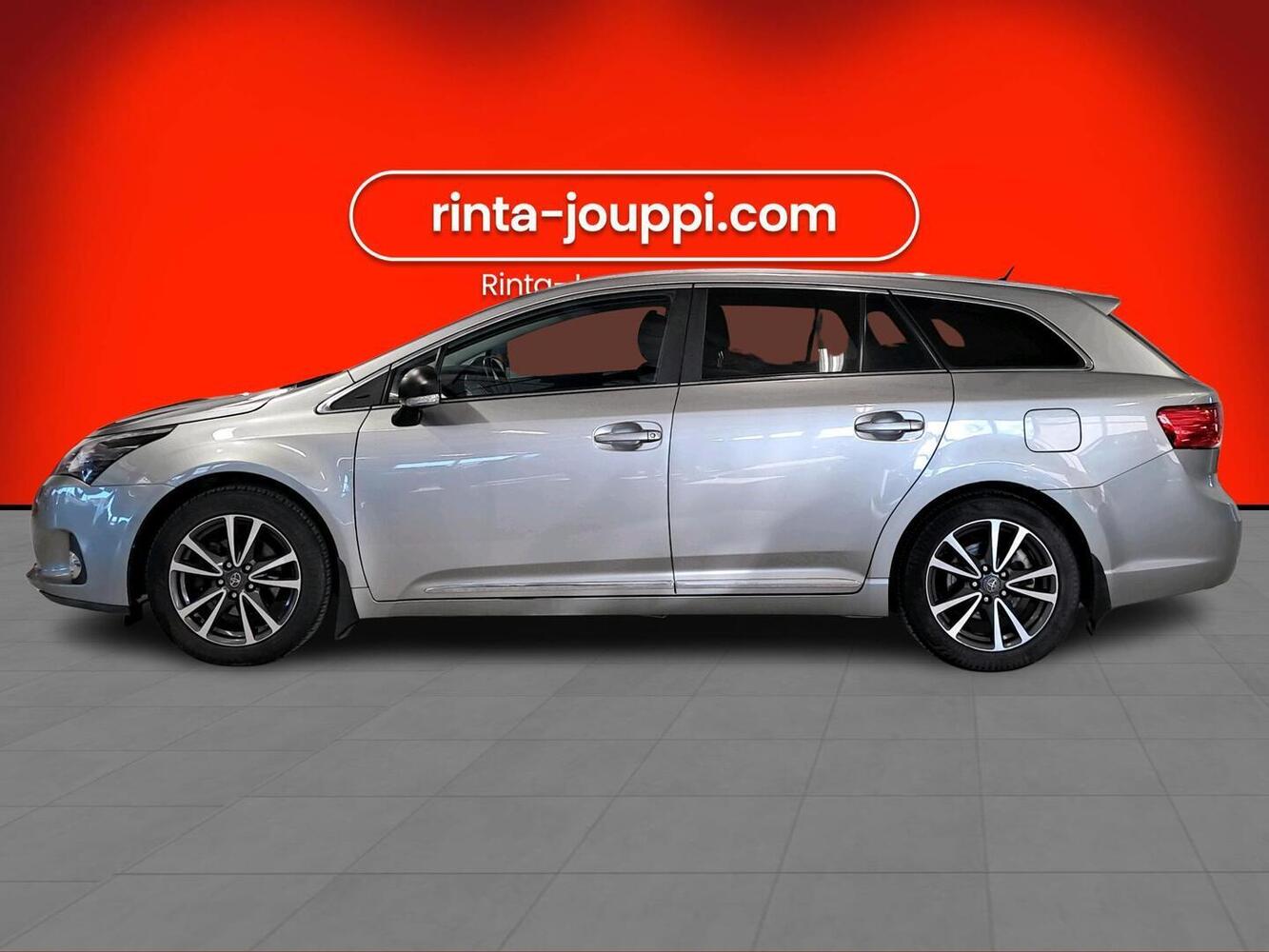 Toyota Avensis vaihtoauto