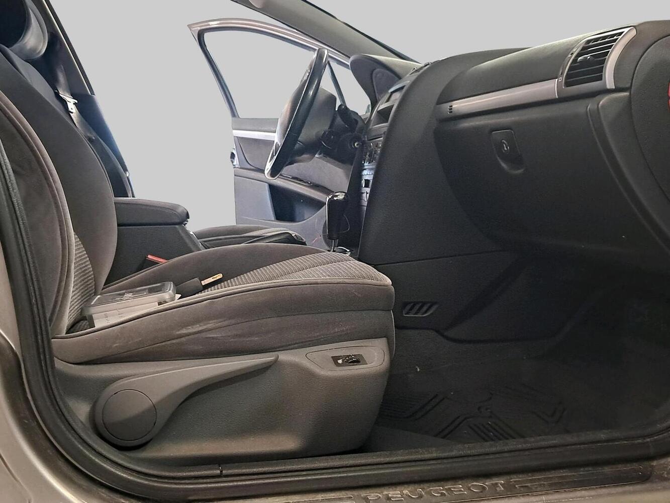 Peugeot 407 vaihtoauto