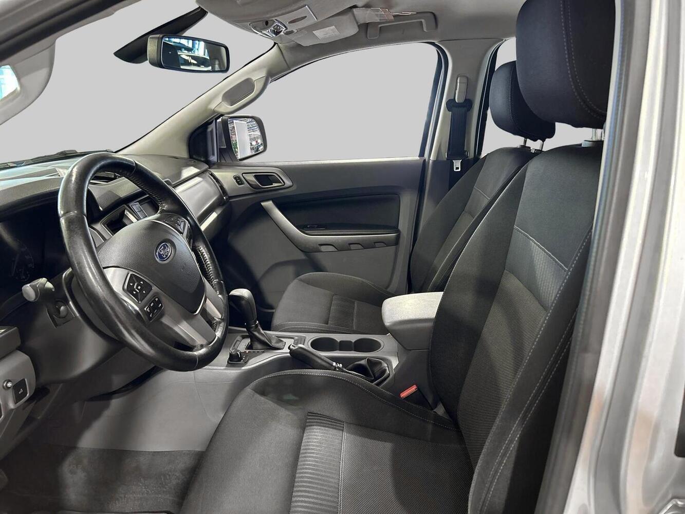 Ford Ranger vaihtoauto