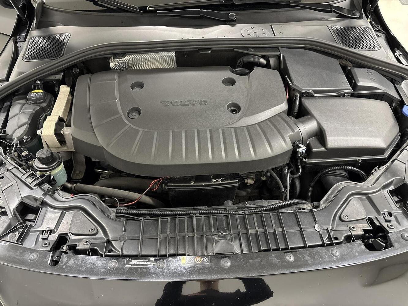 Volvo V60 Cross Country vaihtoauto