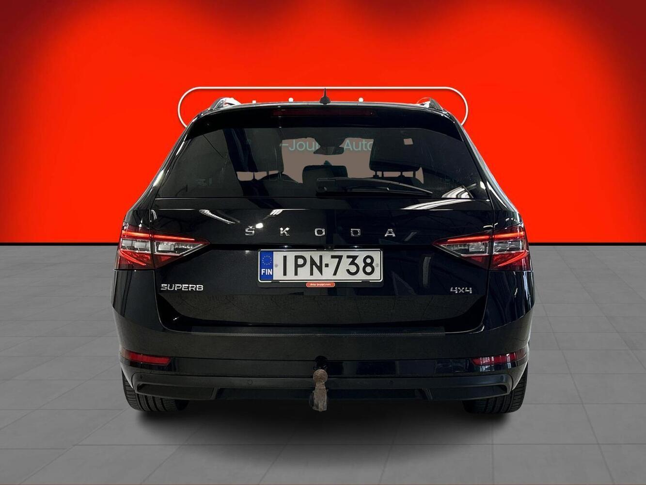 Skoda Superb vaihtoauto