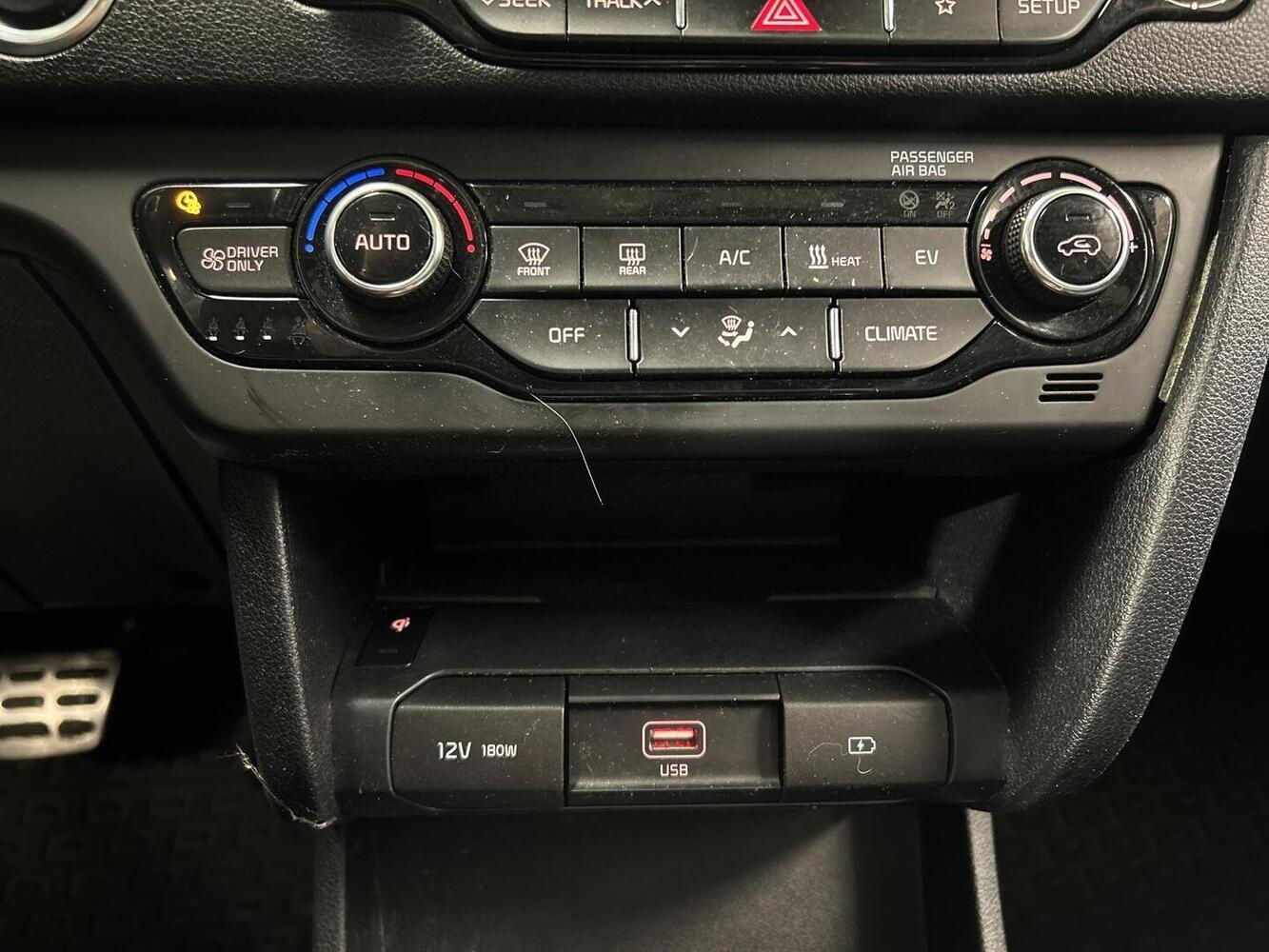 Kia Niro vaihtoauto