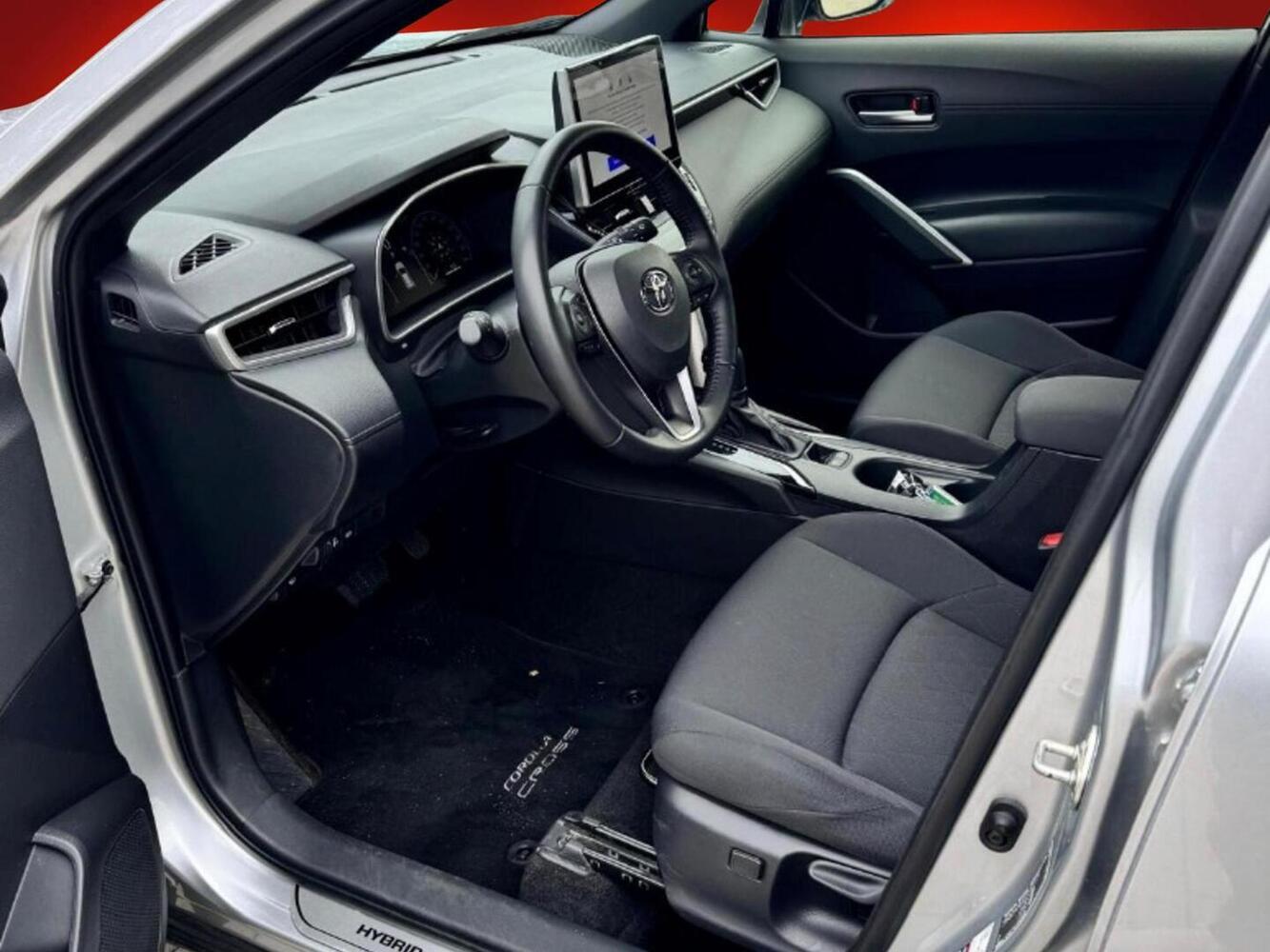Toyota Corolla Cross vaihtoauto