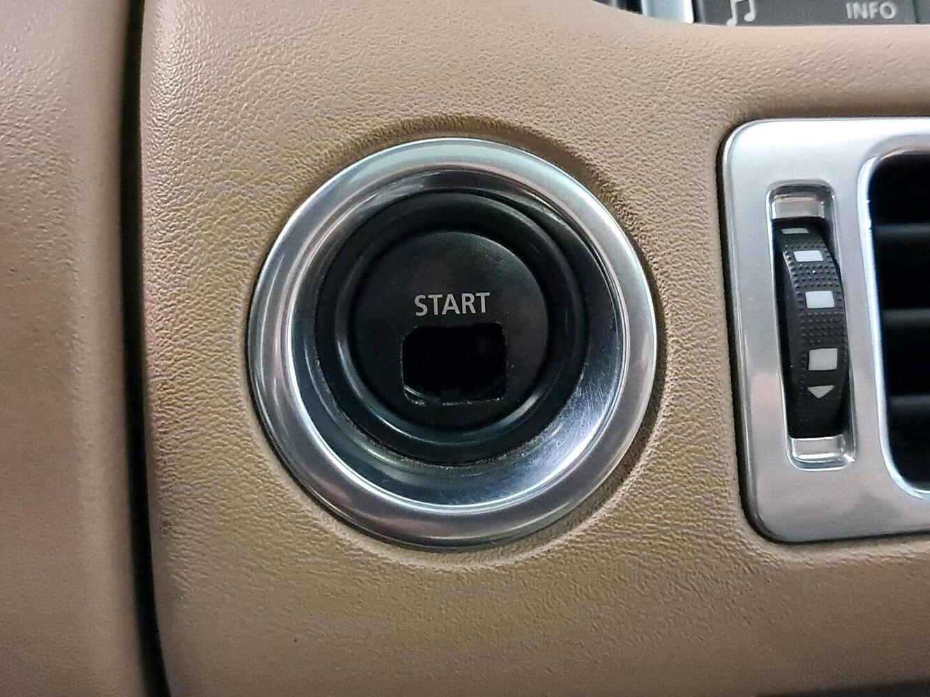 Land Rover Range Rover vaihtoauto