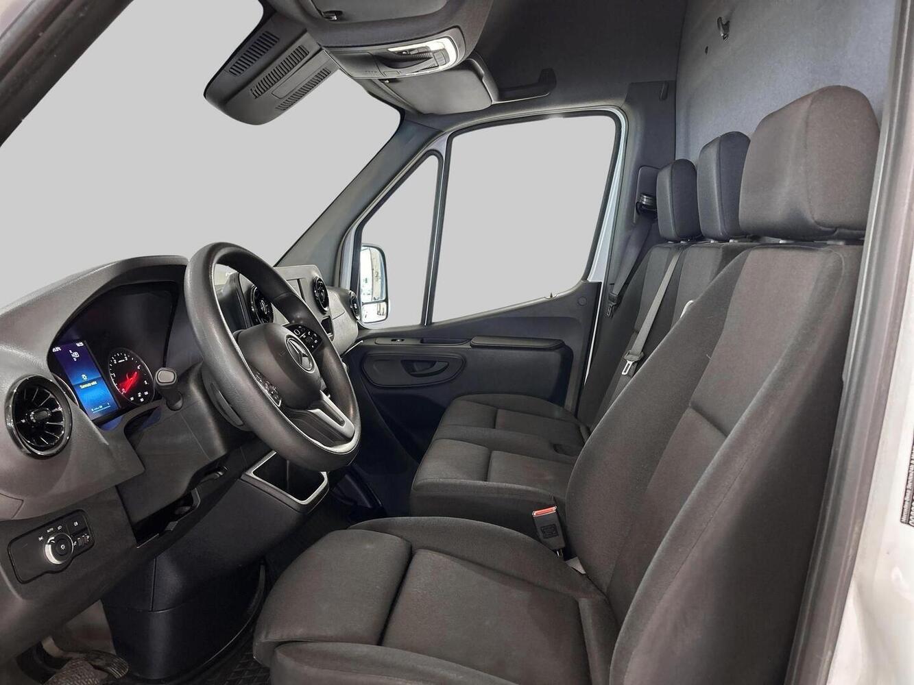 Mercedes-Benz Sprinter vaihtoauto