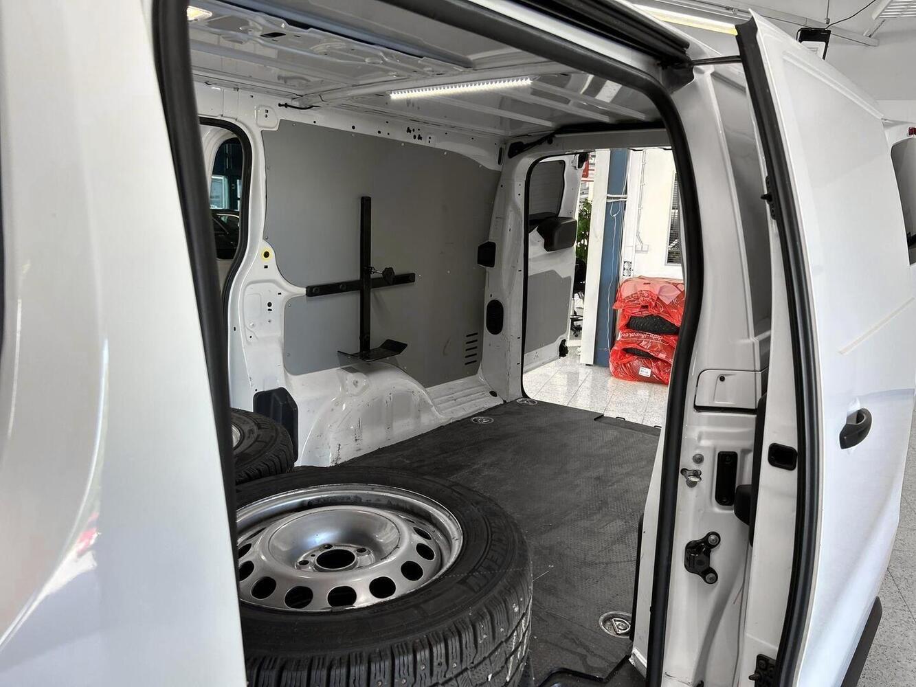 Toyota Proace vaihtoauto