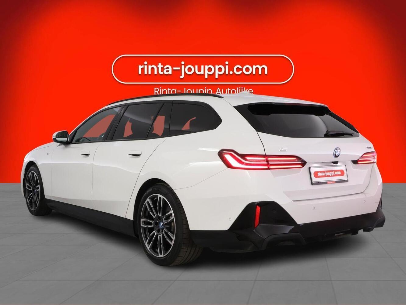 BMW i5 vaihtoauto