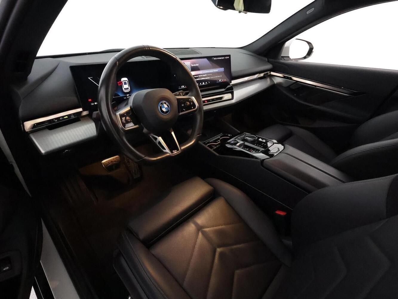 BMW i5 vaihtoauto