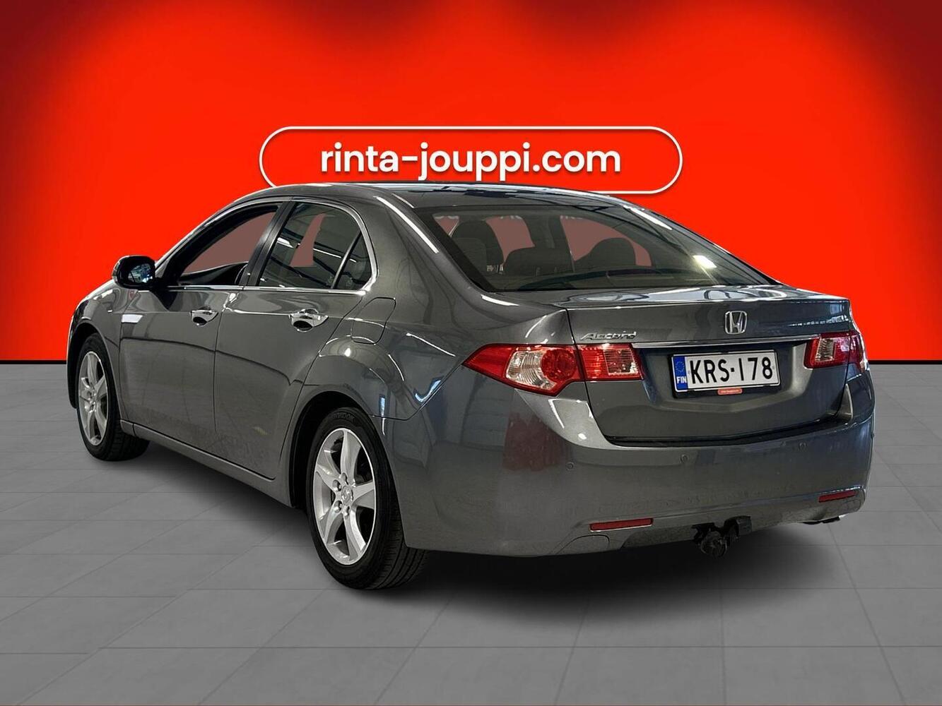 Honda Accord vaihtoauto