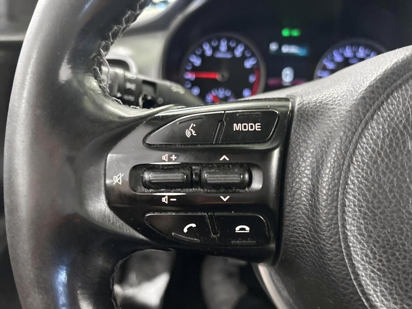 Kia Stonic vaihtoauto