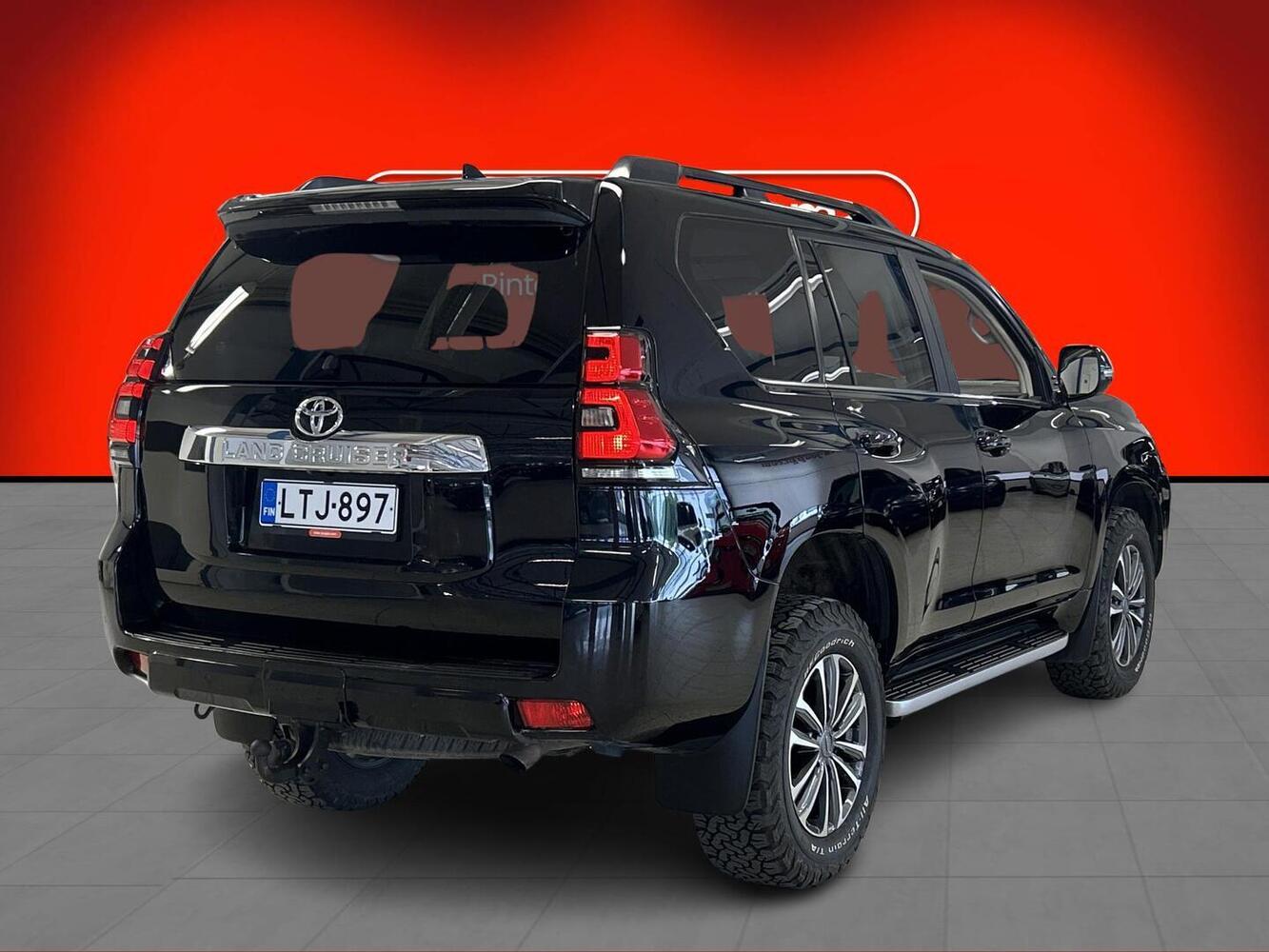 Toyota Land Cruiser vaihtoauto