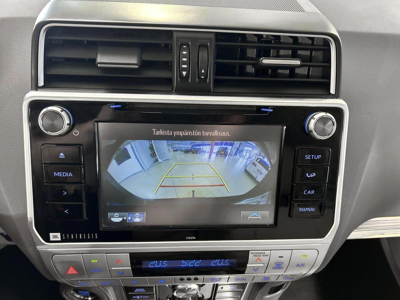 Toyota Land Cruiser vaihtoauto