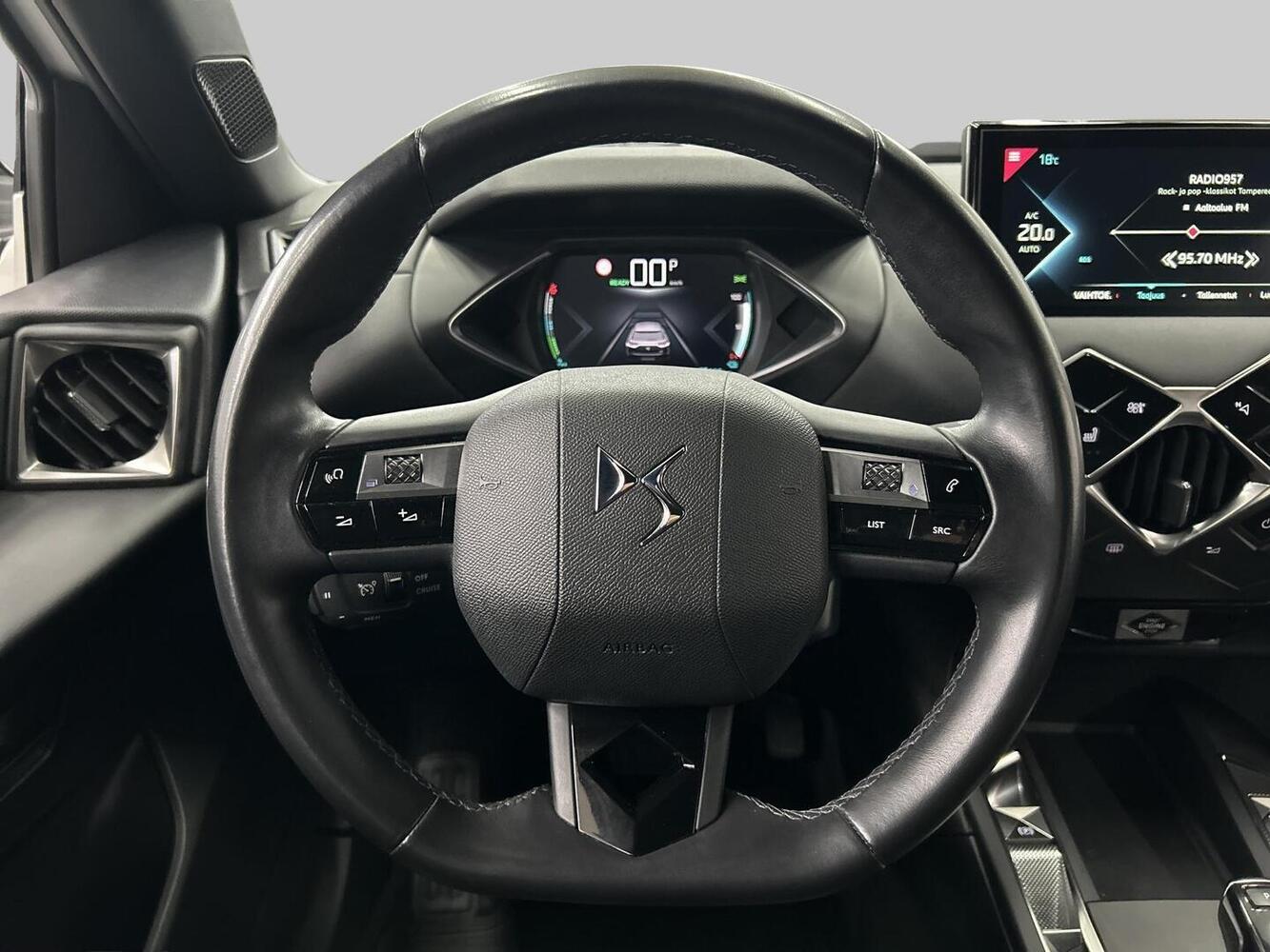 DS 3 Crossback vaihtoauto