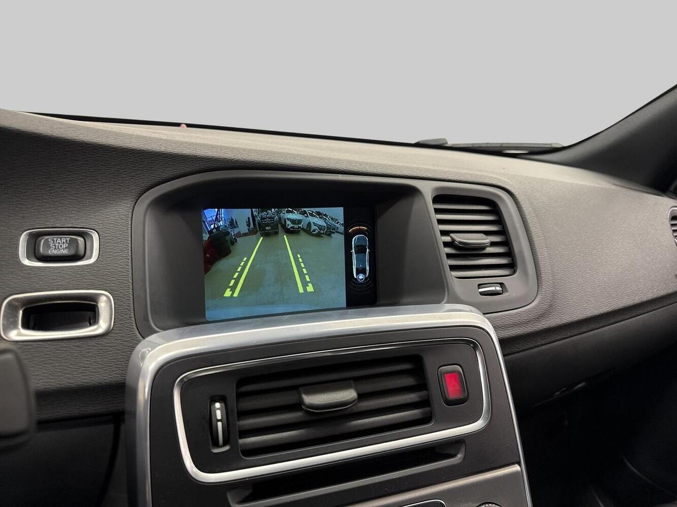 Volvo S60 Cross Country vaihtoauto
