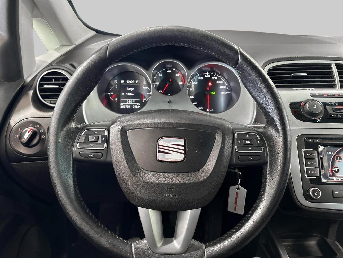 SEAT Altea XL vaihtoauto