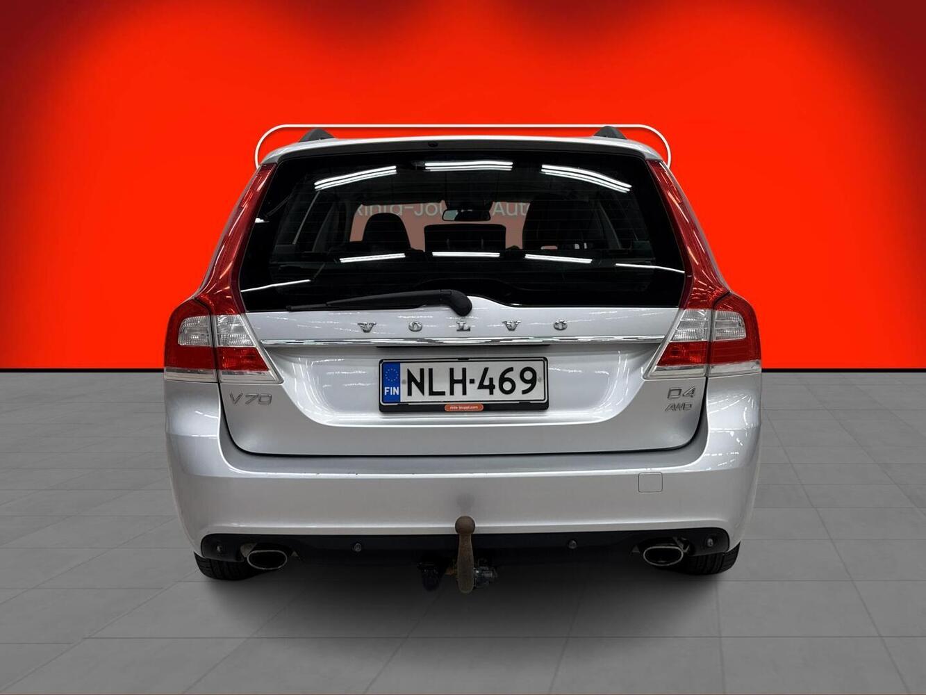 Volvo V70 vaihtoauto