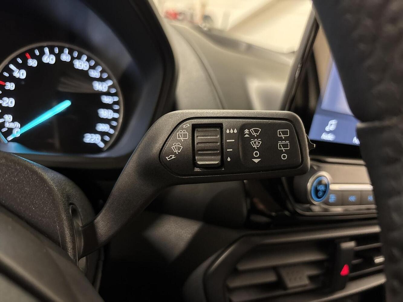 Ford Ecosport vaihtoauto