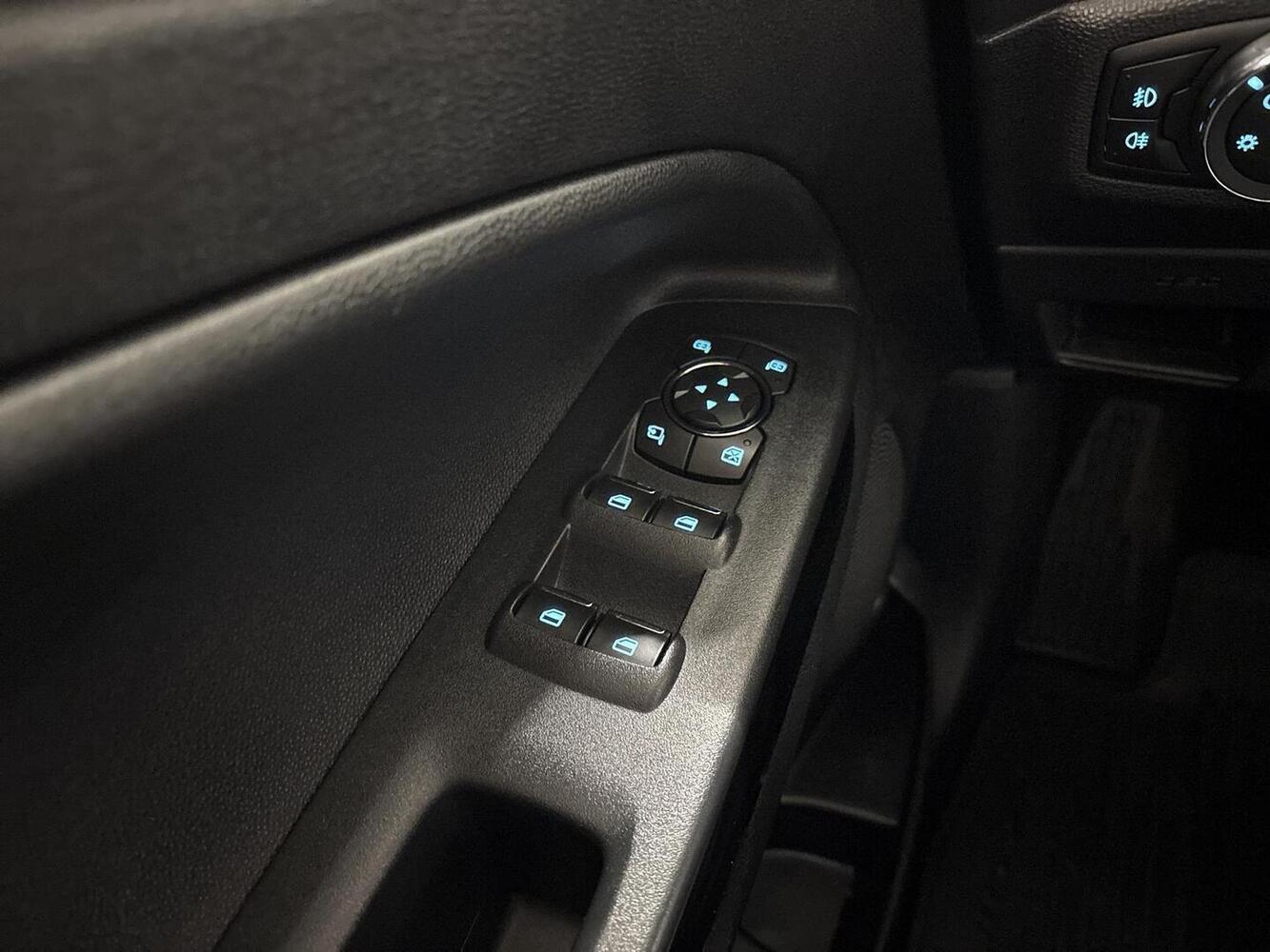 Ford Ecosport vaihtoauto