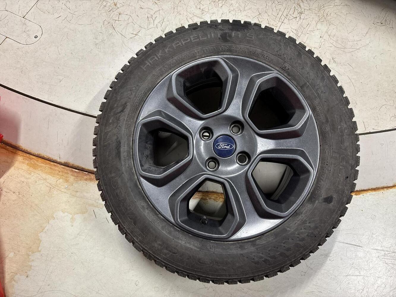 Ford Ecosport vaihtoauto