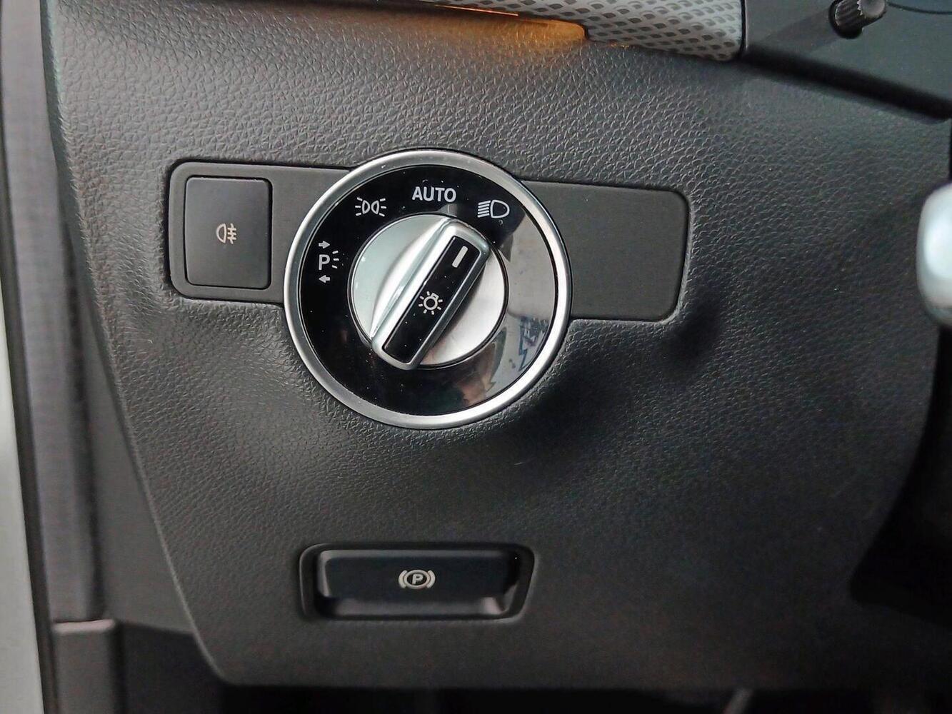 Mercedes-Benz B vaihtoauto
