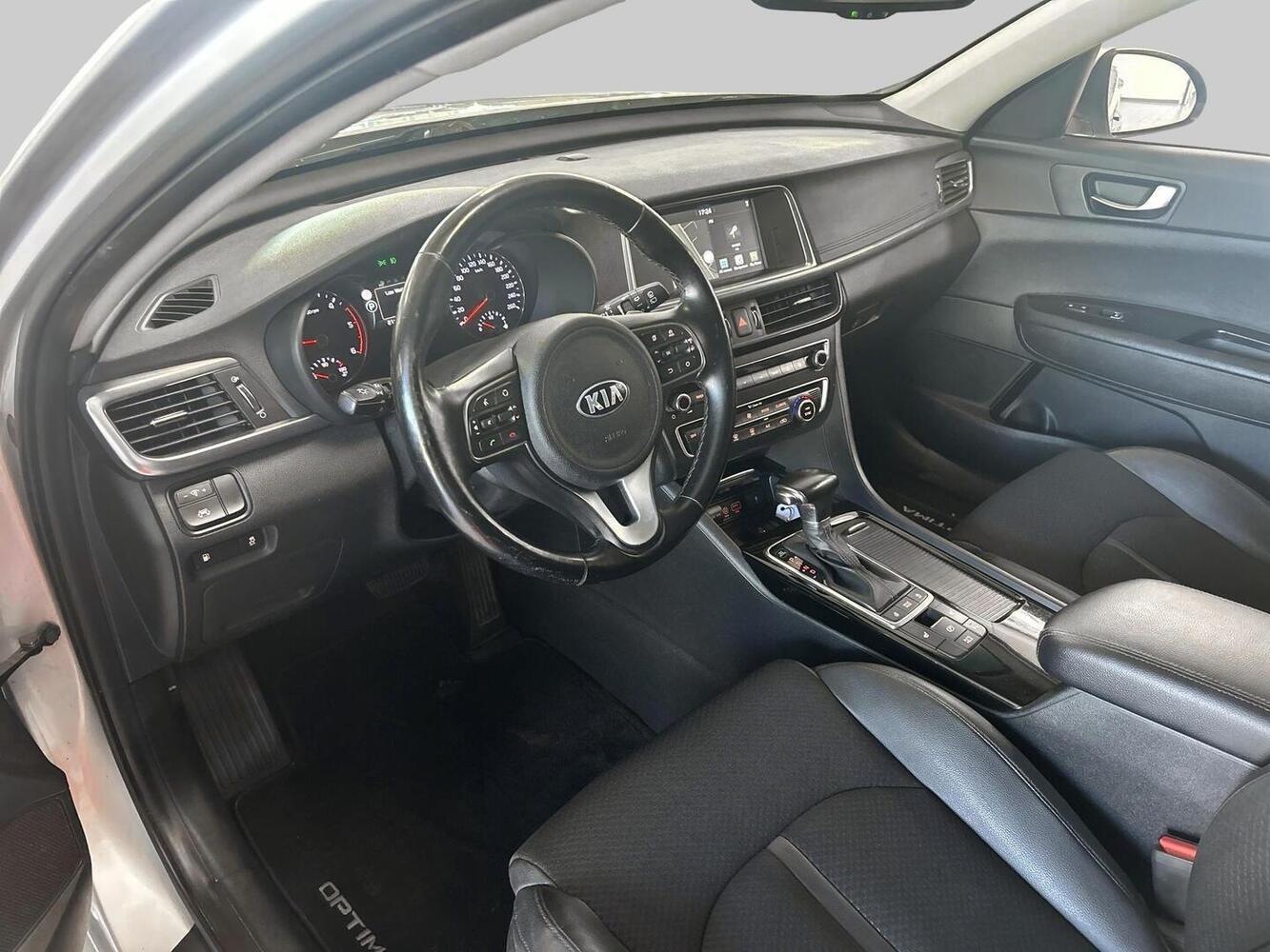Kia Optima vaihtoauto