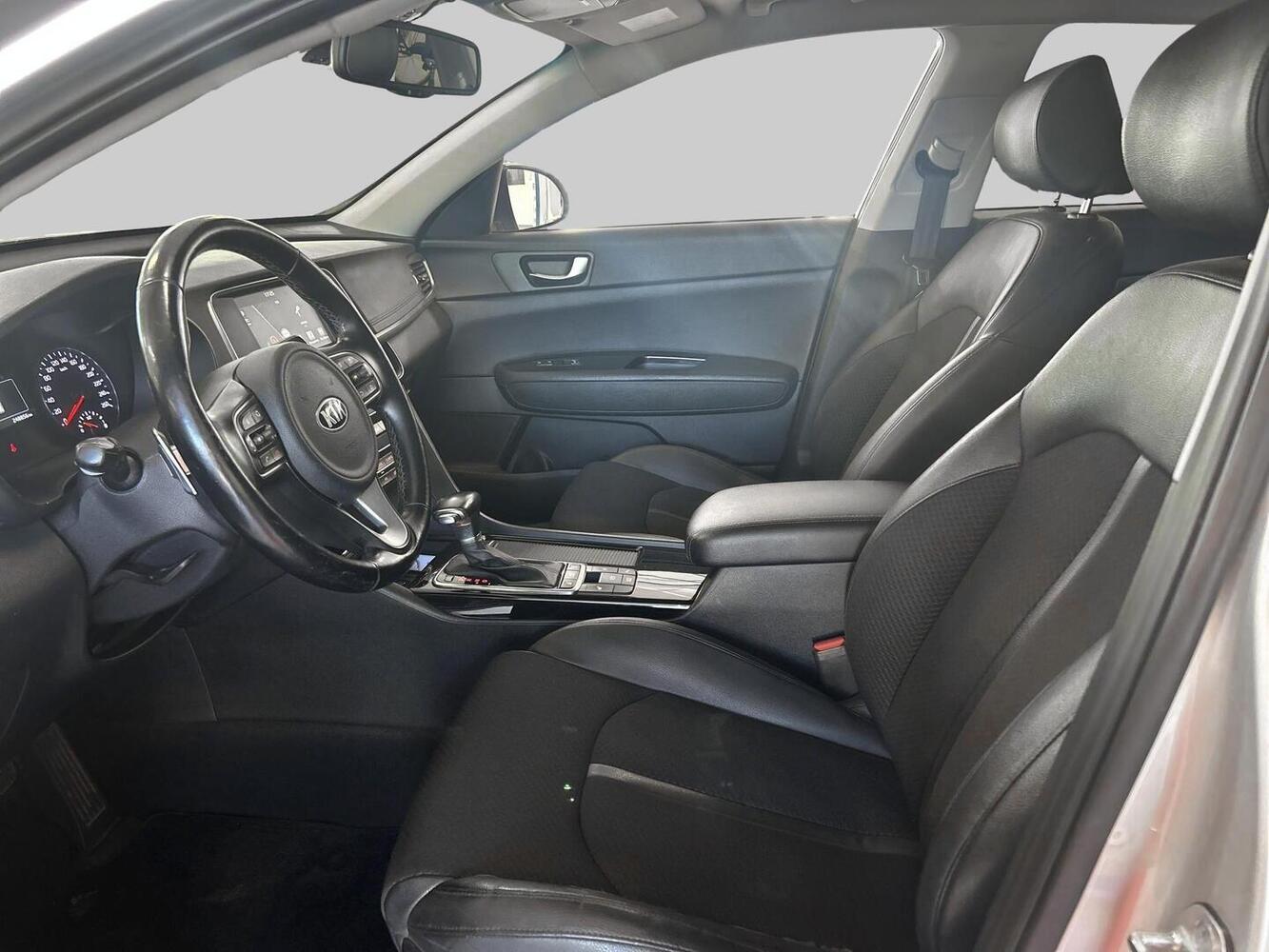 Kia Optima vaihtoauto