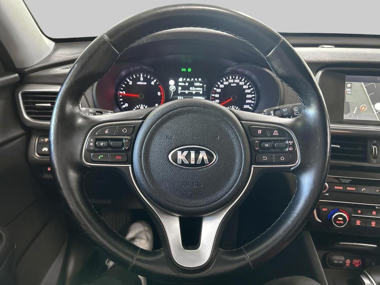 Kia Optima vaihtoauto